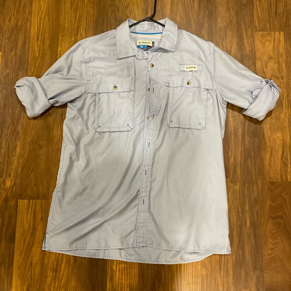Magellan men’s fishing long sleeved shirt size large